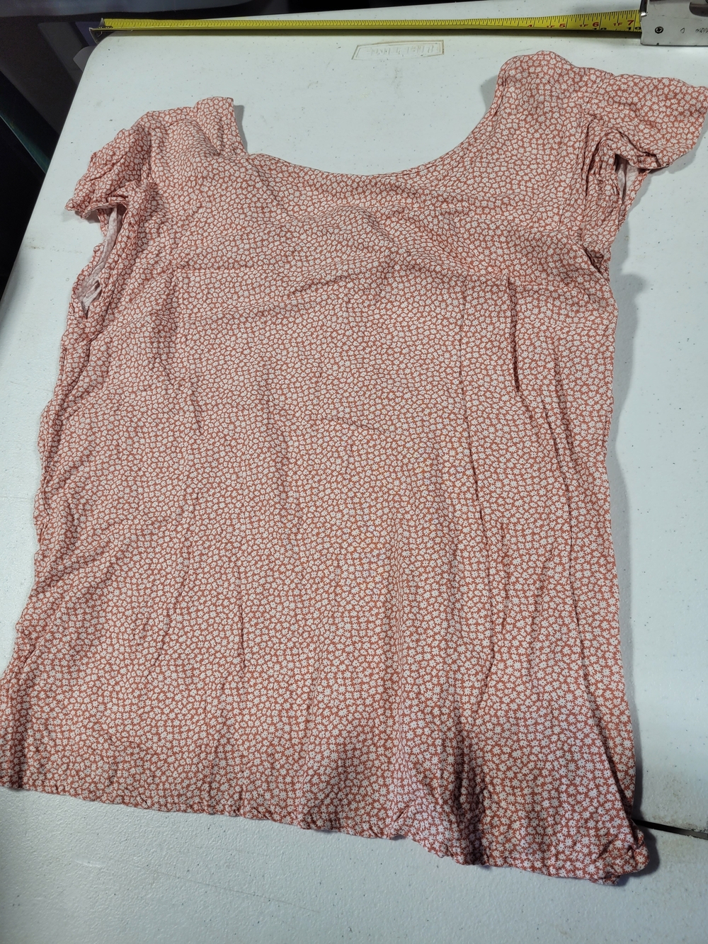 Women's Pink Speckle Scoop Neck Top